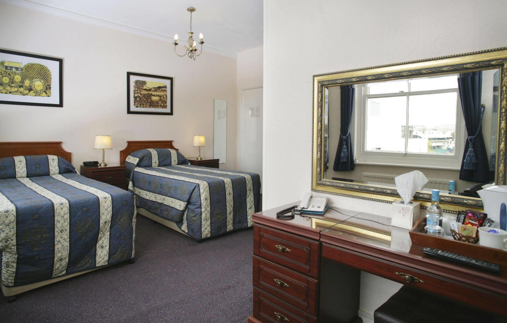 Devonshire Park Hotel Eastbourne Exterior photo